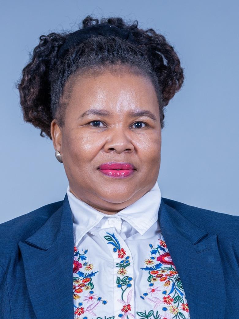 Ms MM Dladla